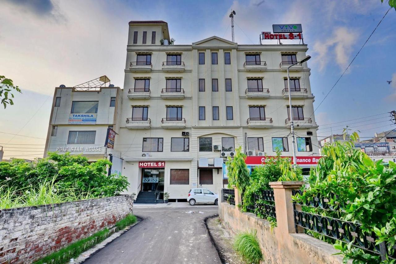 Vivo Hotels Jalandhar Exterior foto